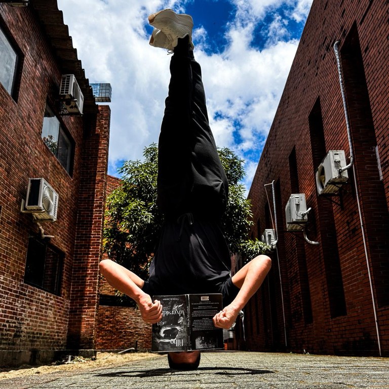 WhatsApp Image 2025-10-28 at 00.17.30 (4).jpeg