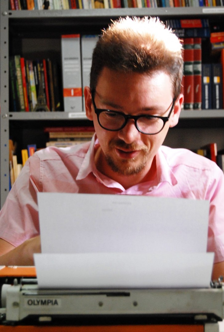 Bruno-Gaudêncio-2-Foto de Val Costa.jpg