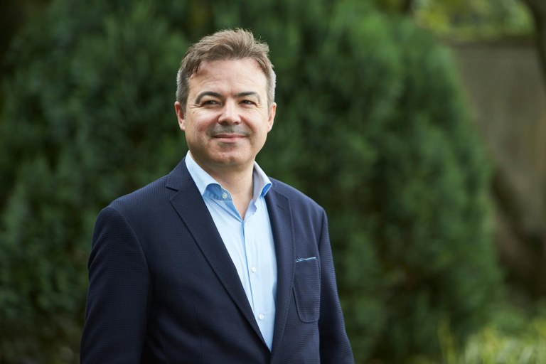 Alberto S Santos - 01.jpg