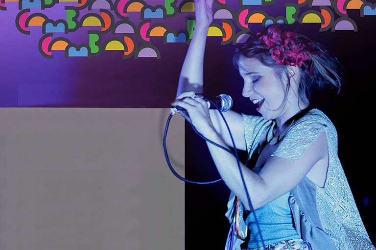 cantora.jpg