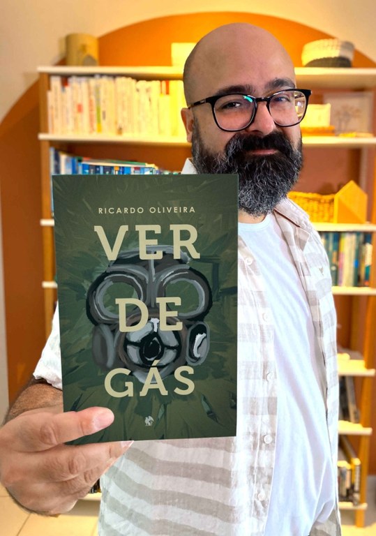 Ricardo Oliveira - Livro Verde Gas - Rayssa Soares.jpg
