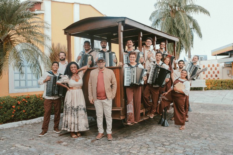 Orquestra Sanfonica Balaio Nordeste.jpeg