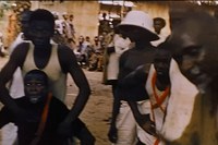 Cena do filme Os mestres loucos, de Gana