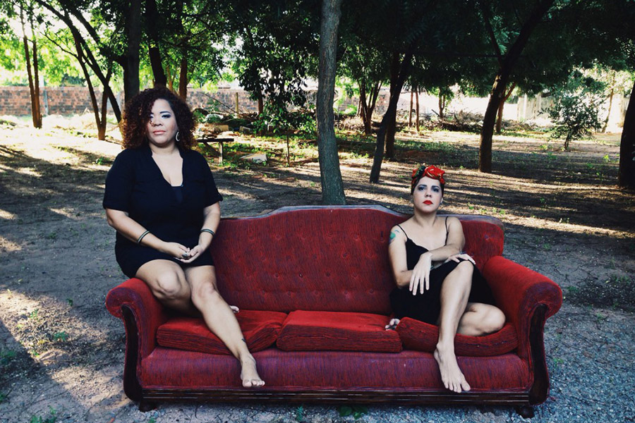 Pág 5 - talma e clara.jpg