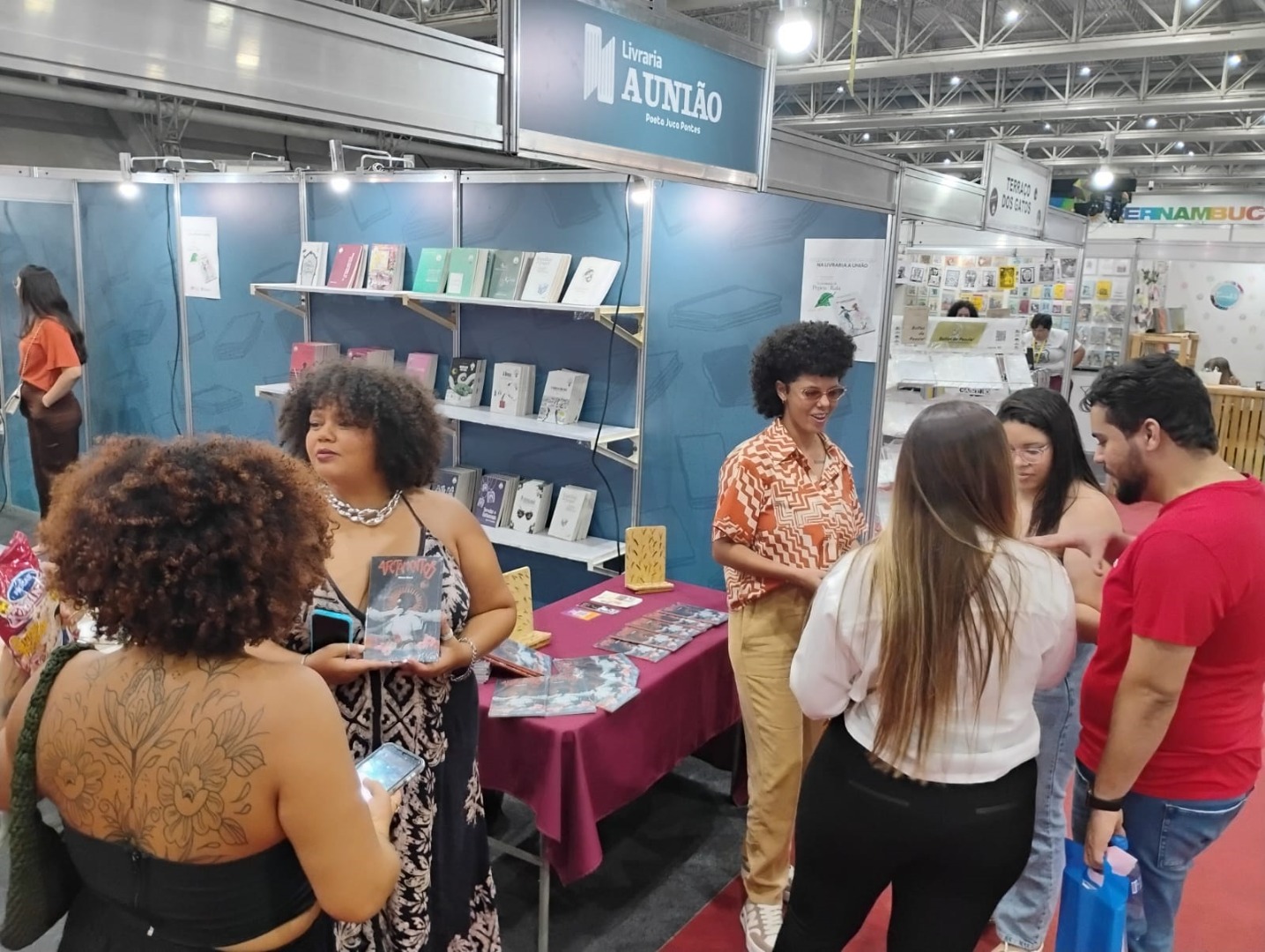 Estande da Editora A União - Alexandre Macedo (1).jpg