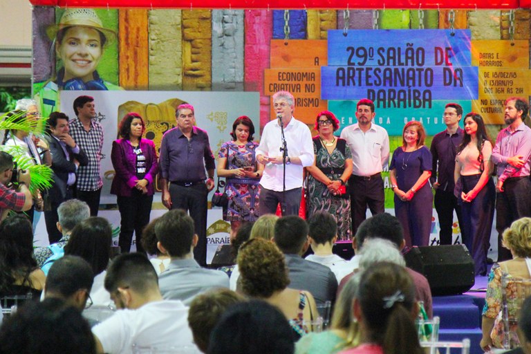 ARTESANATO-SALÃO.jpg ARTESANATO-SALÃO.jpg