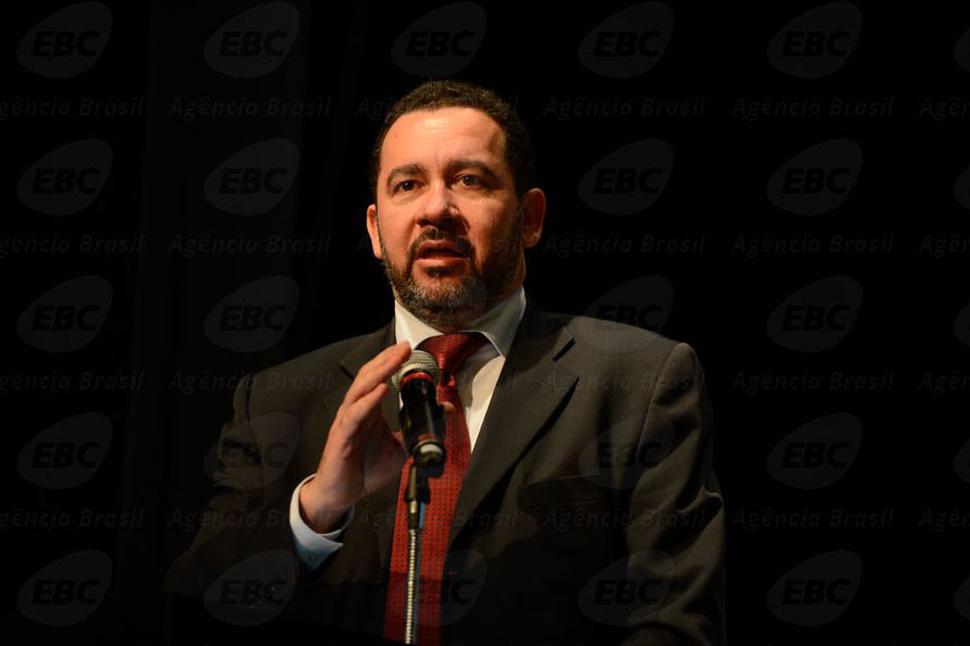 Novo presidente.jpg