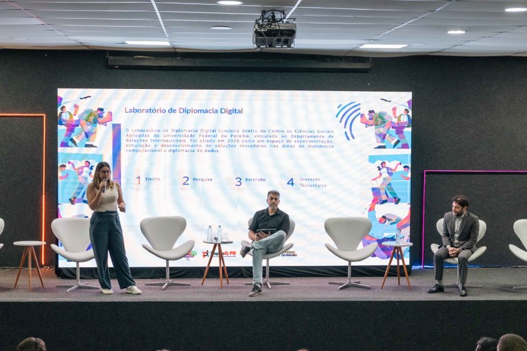 13.08.2025 - II Fórum Paraíba sem Fronteiras - Mateus de Medeiros-193.jpg