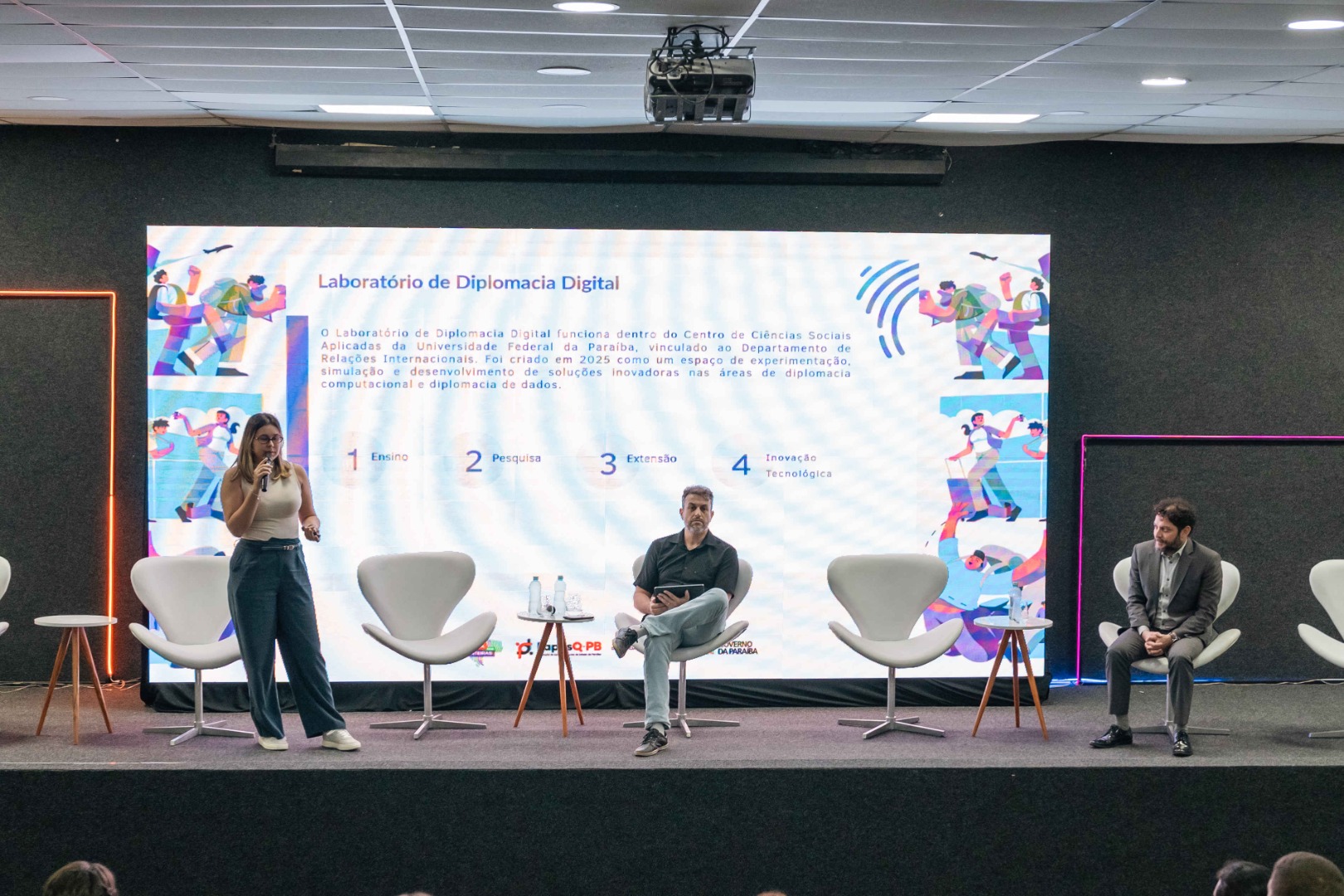 13.08.2025 - II Fórum Paraíba sem Fronteiras - Mateus de Medeiros-193.jpg