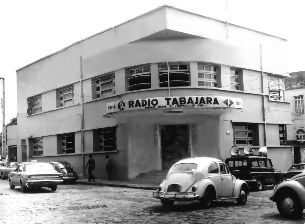 foto-33-fachada-radio-tabajara.jpg