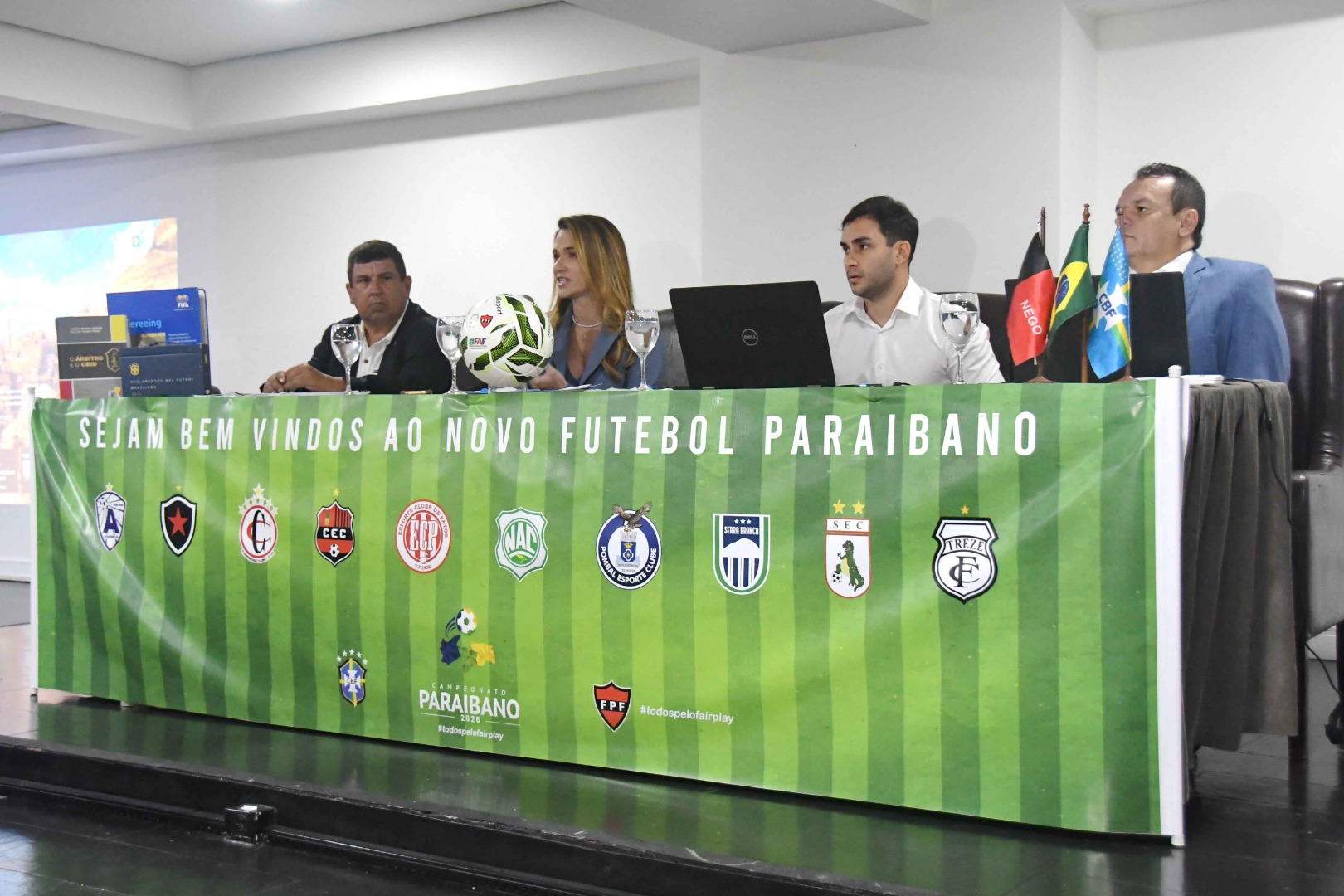 2025.11.24_conselho tecnico FPF © Roberto Guedes (305).JPG