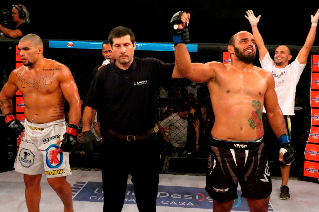 MMA.jpg