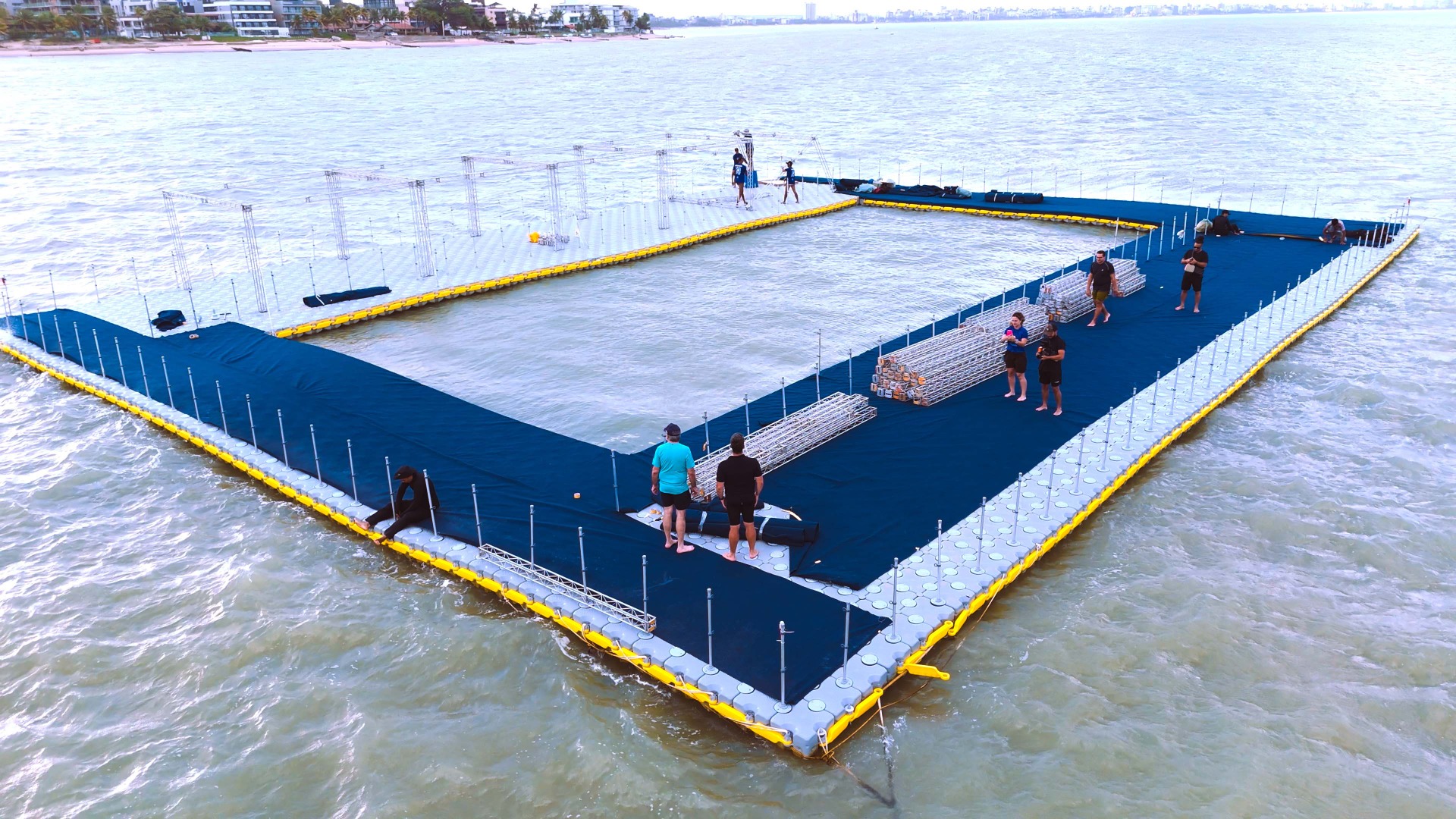 AQUARACE .00_00_16_01.Quadro004.jpg