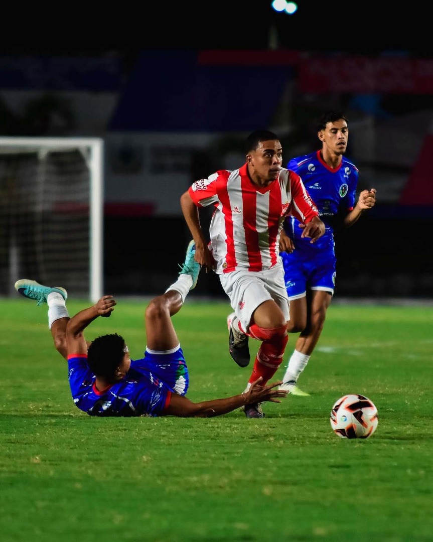 FIM DO PRIMEIRO TEMPO NO ALMEIDÃO! 🇦🇹🐒Para o intervalo, o Auto Esporte vai ao vestiário vence.jpg