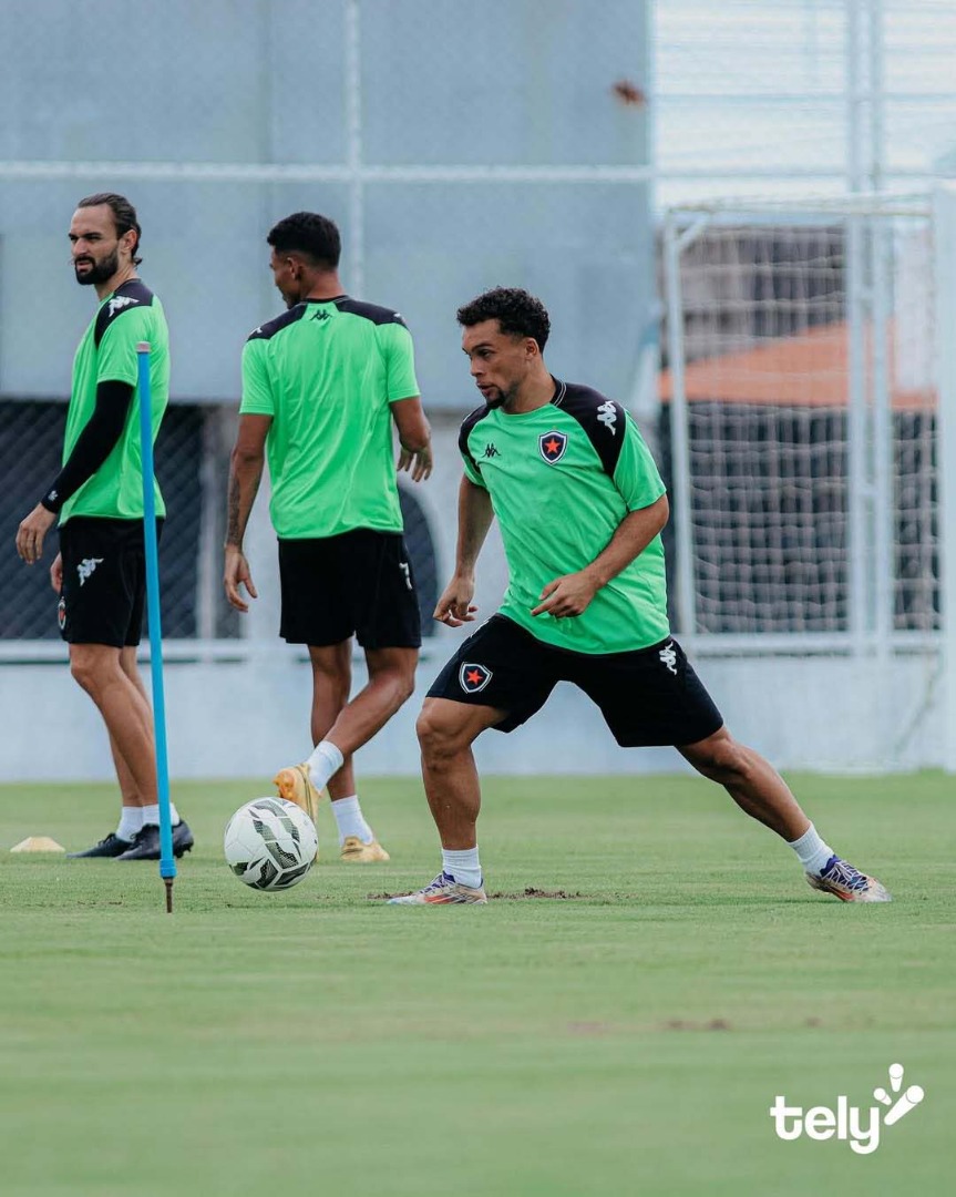 Nada de descanso no domingo, elenco reunido para produzir e buscar o resultado no próximo jogo c.jpg