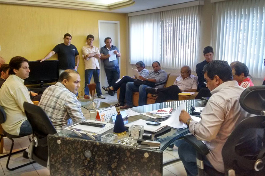 Reuniao.jpg