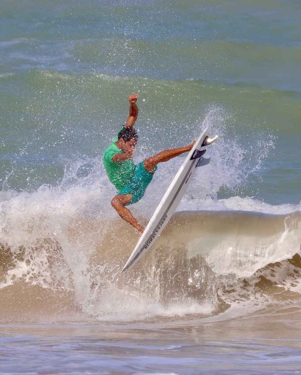 Lima Jr. CBSurf.jpg