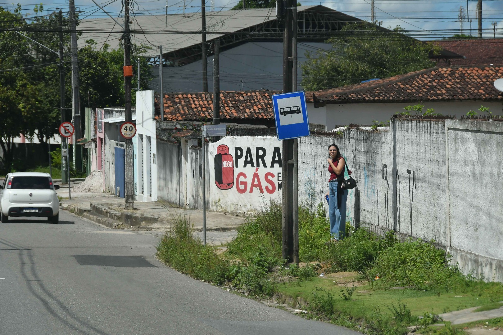 2026.05.19 Pradas de ônubus sem cobertura 02 © Leonardo Ariel (2).JPG