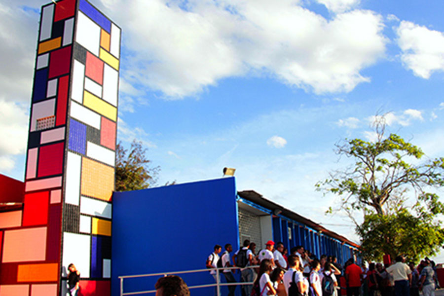 ricardo-entrega-reforma-de-escola-Raul-Cordula-em-CG-foto-jose-marques-4.jpg