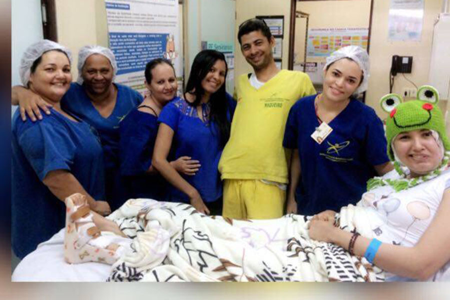 Rayanna Karla e a equipe do Trauma ].jpg