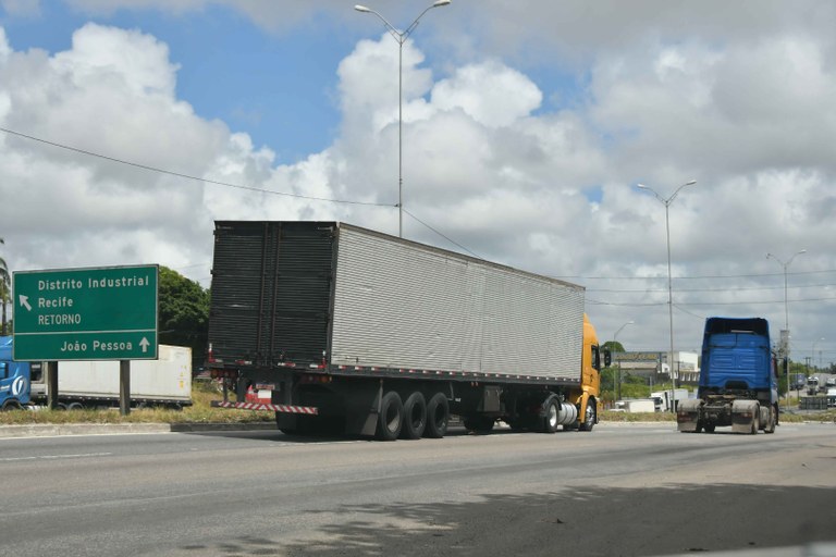 2025.12.04 Pralização nacional caminhoneiros © Leonardo Ariel (13).JPG