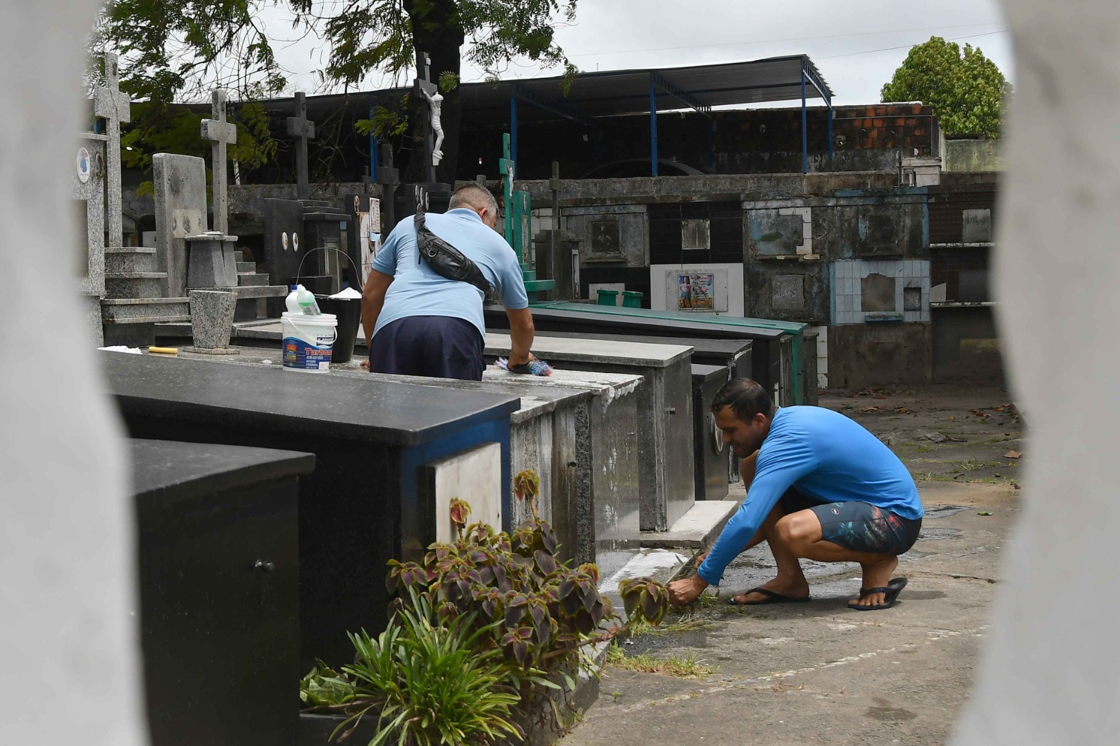 2025.10.27 Cemitério preparação dia de finados © Leonardo Ariel (3).JPG