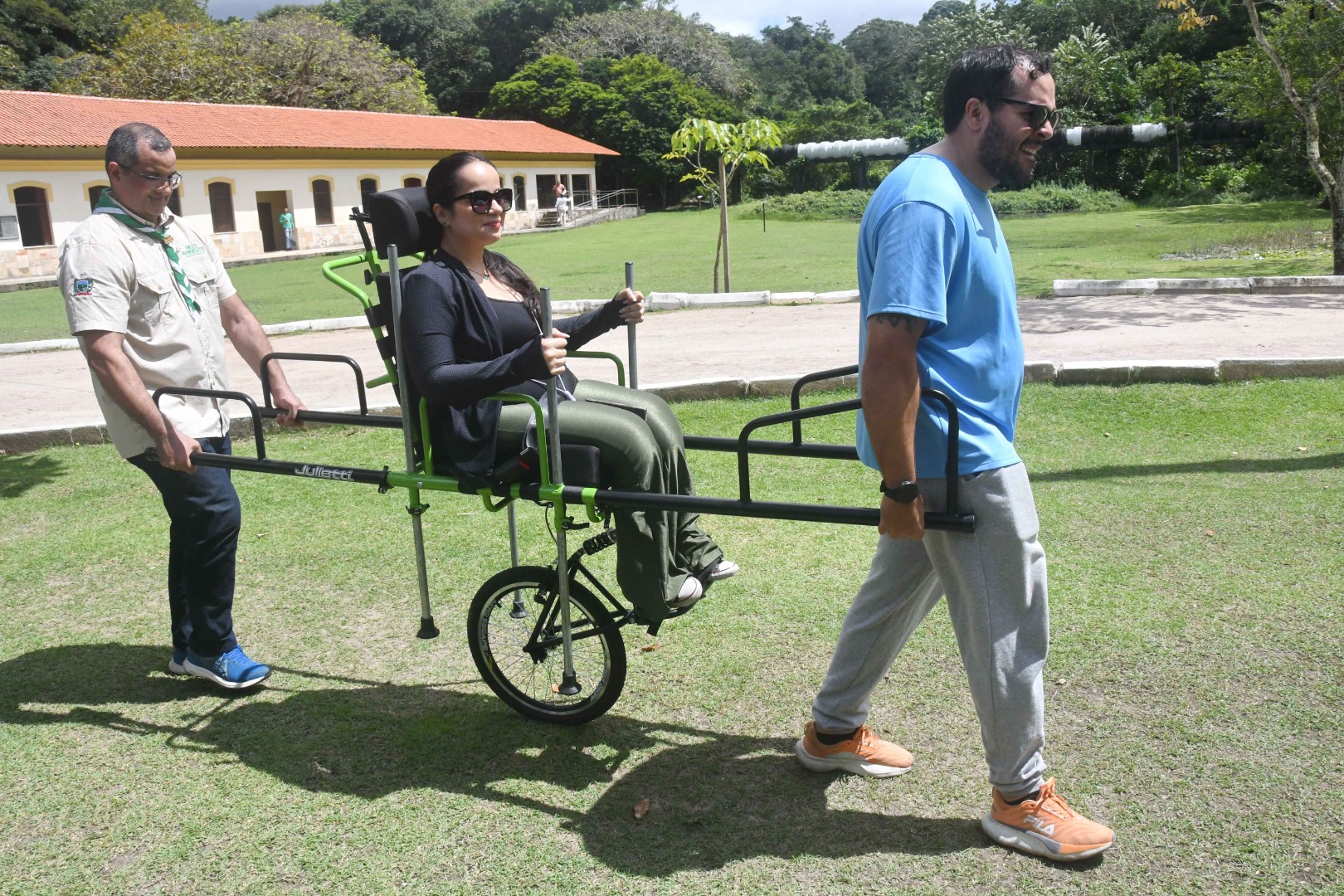 2025.08.28_25 anos jardim botanico_cadeira julietti © Roberto Guedes (205).JPG