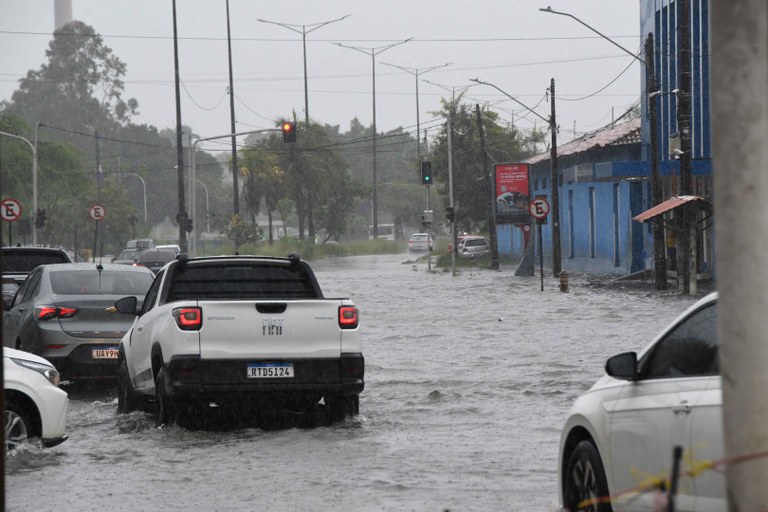 CHUVA_F. EVANDRO (9).JPG