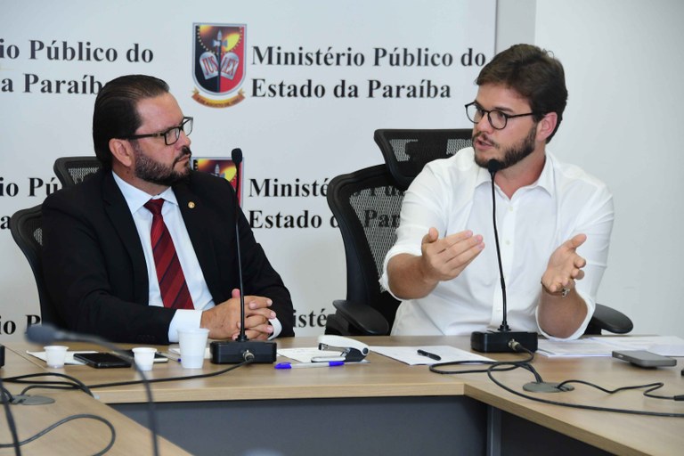 2016.01.19 Reunião no MPPB sobre o Açude Velho - Bruno Cunha Lima e Hamilton de Souza Neves © Julio Cezar Peres (8).JPG