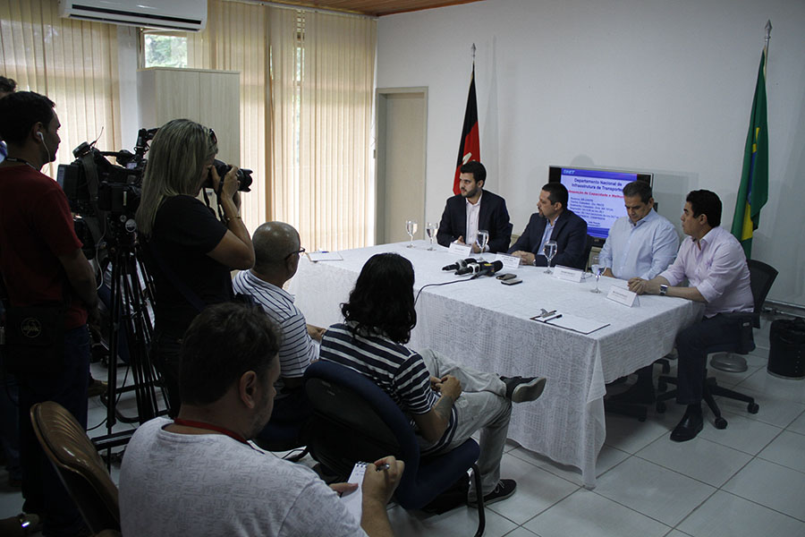 COLETIVA DNIT -.jpg