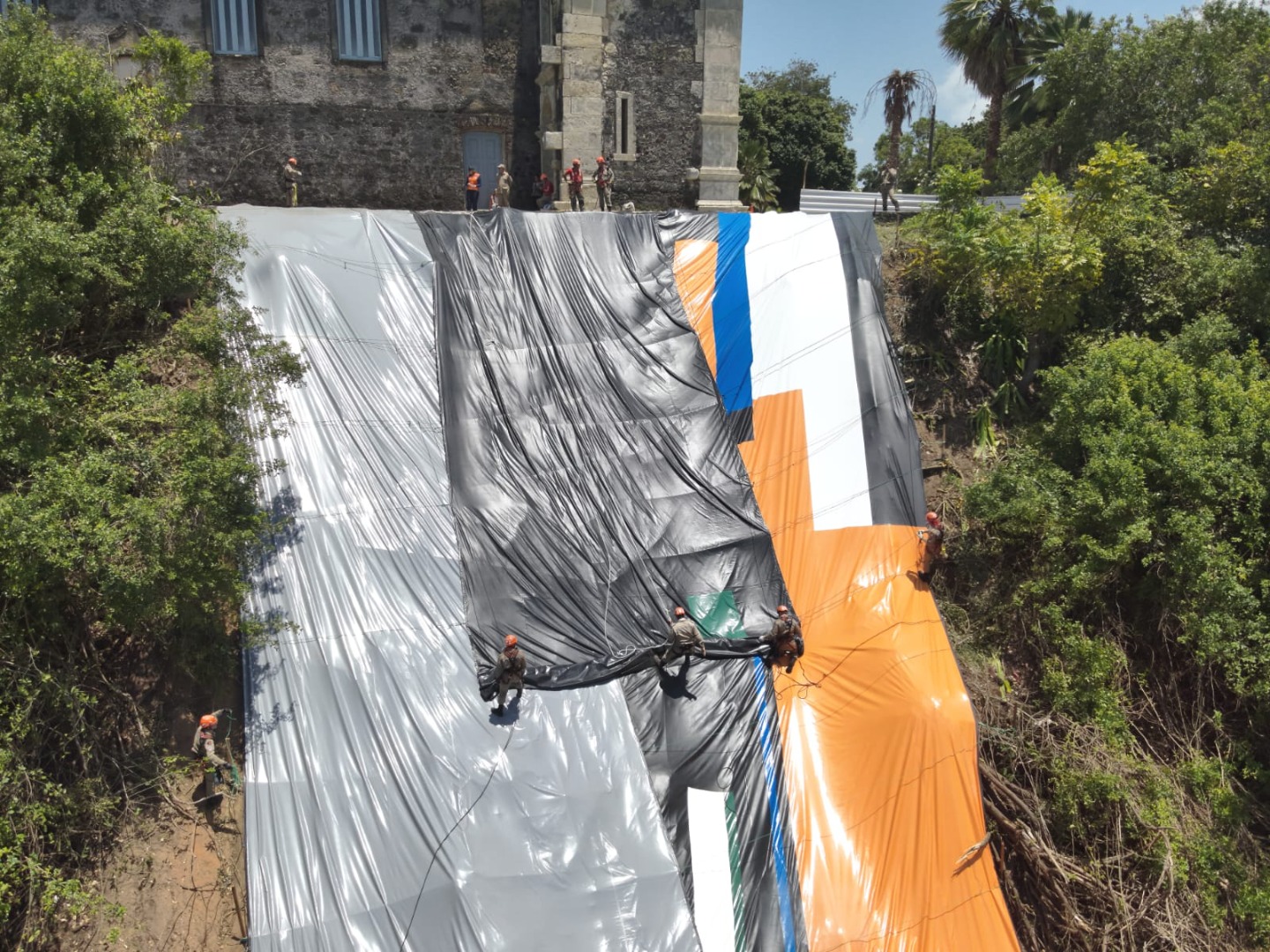 Ações de contenção barreira - Corpo de Bombeiros (16).jpeg