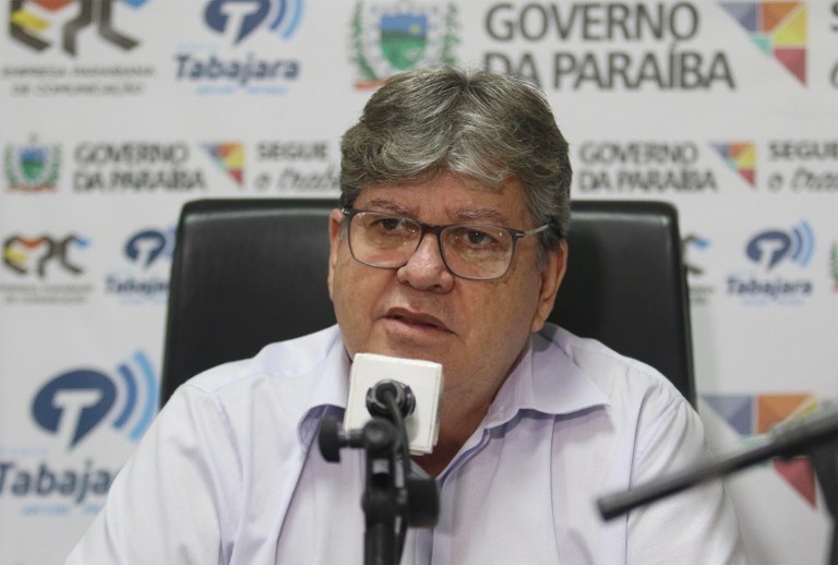 Governador João Azevedo