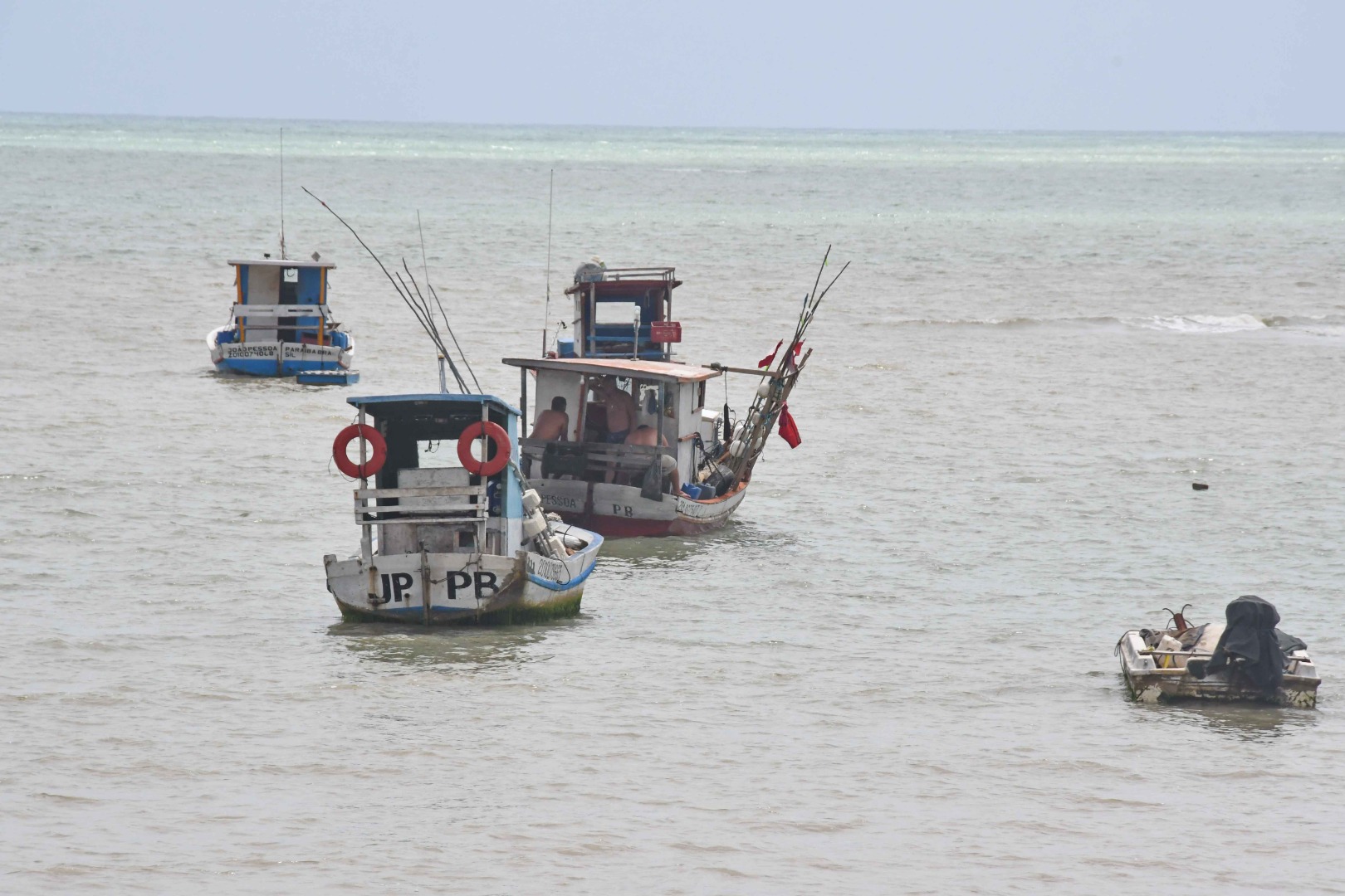 2025.10.20_vida de pescador © Roberto Guedes (16).JPG
