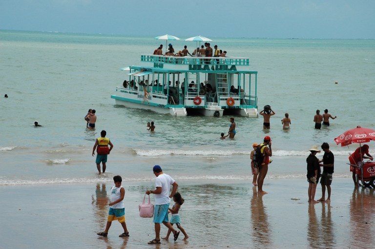 turistas embarca para Picãozinho e Areia Vermelha. Marcos Russo_A União  08 (3).JPG