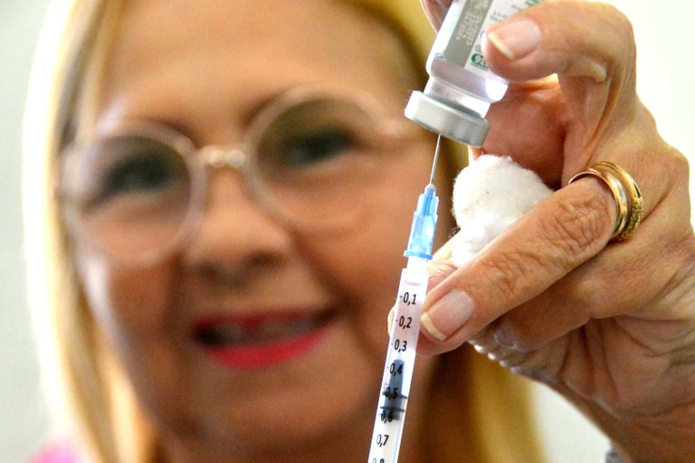 Vacinaç;ão Foto Kleide Teixeira Secom JP.jpg