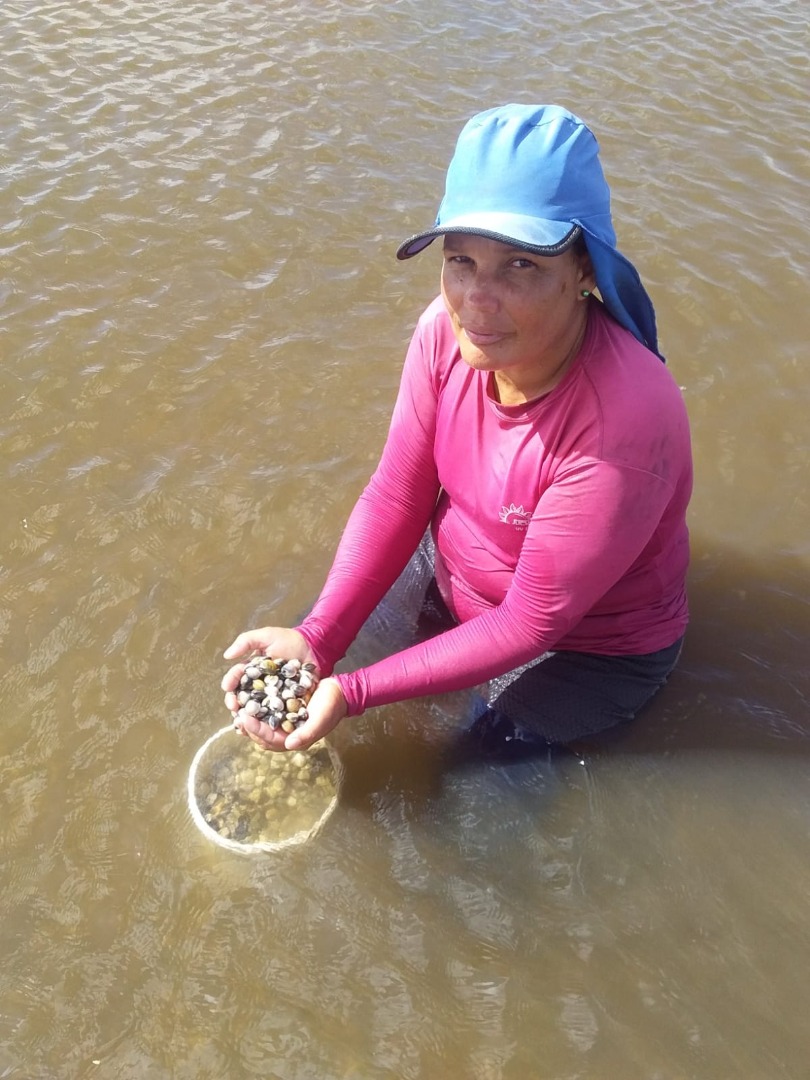 Resex Acaú -Goiana - Credito da foto arquivo da Associação das Marisqueiras de Acaú (5).jpeg