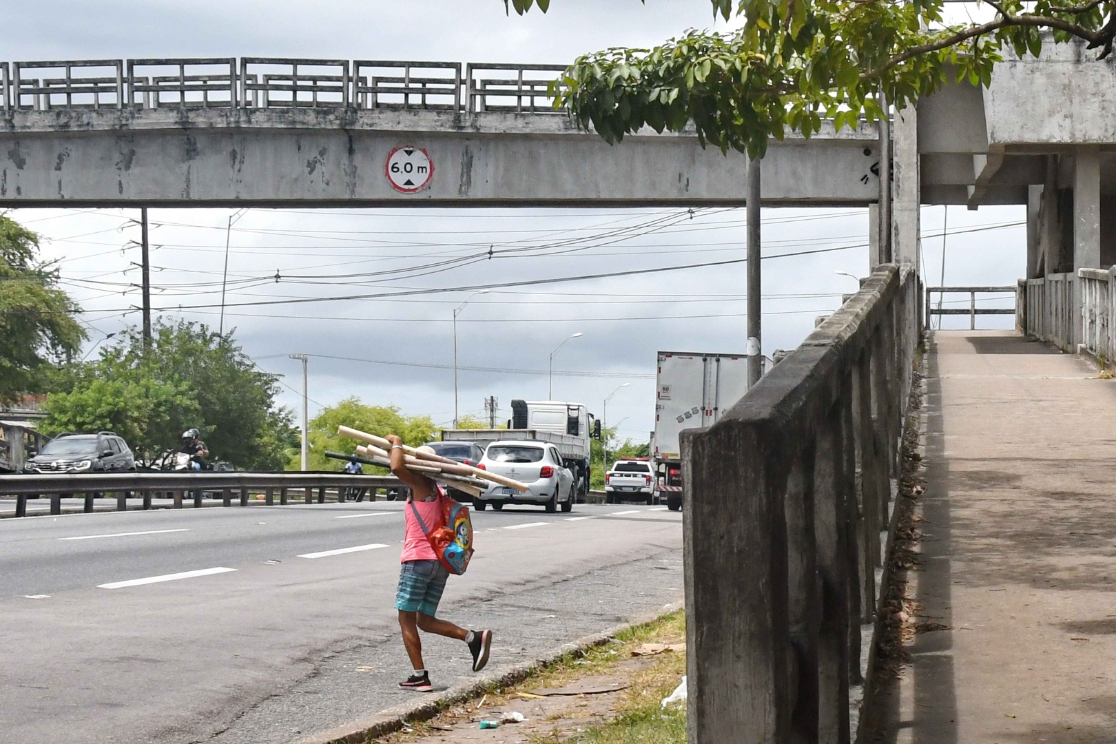 2025.09.29_passarela BR 101 © Roberto Guedes (1).JPG