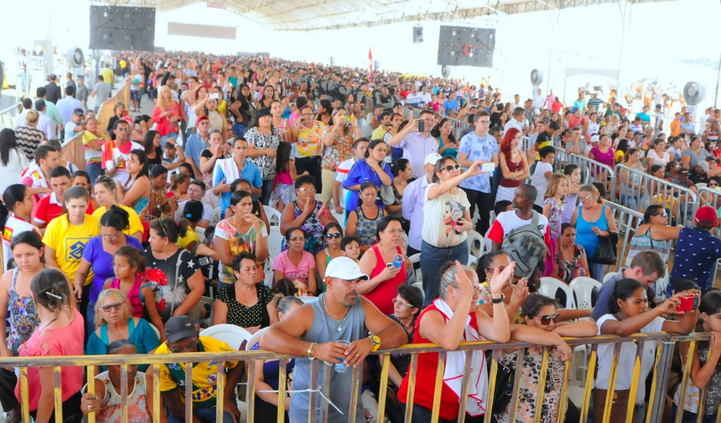 Entrega de casas em Campina Grande