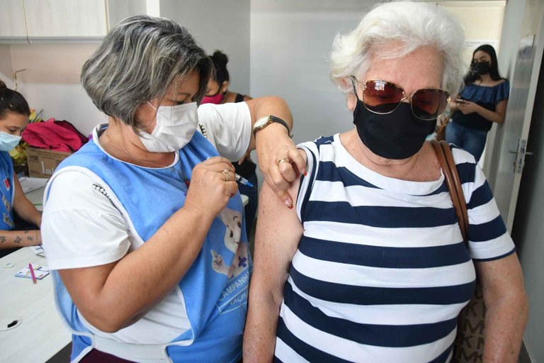vacinação_final_do_ano-foto-edson_matos (8).jpg