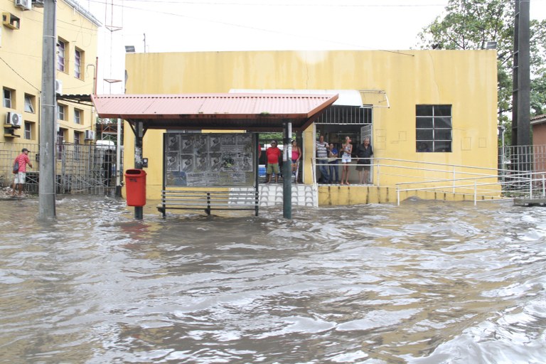 barreira_do_Castelo_Branco-fotoOrtiloAntonio_Arquivo-A-Uniao-(2)asas.jpg