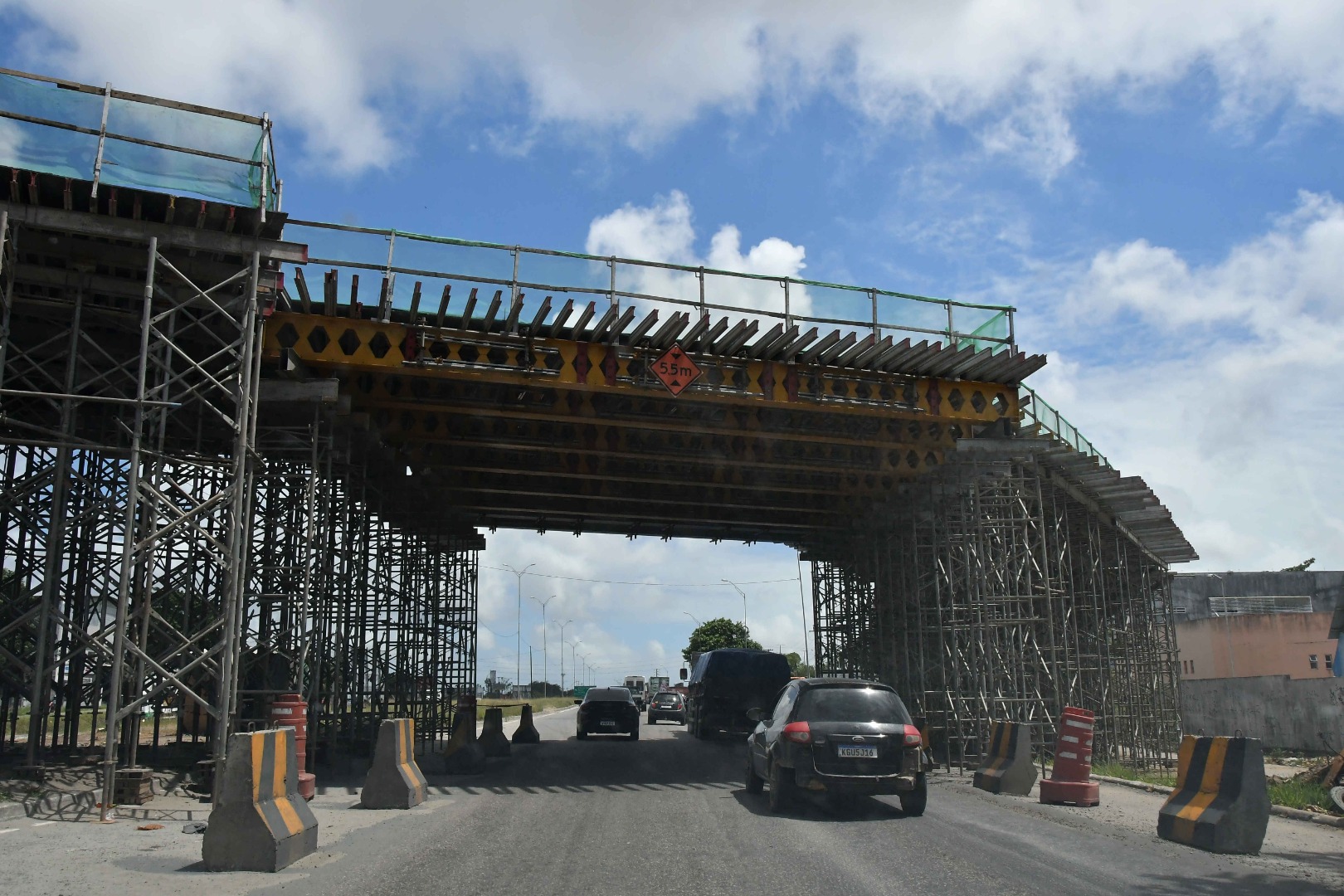 2025.10.27 Viaduto bairro das indústrias BR-101 © Leonardo Ariel (1).JPG