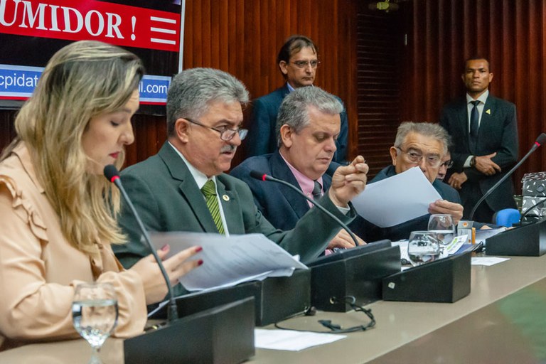 5fe10a98-4410-41dc-8988-04de22bba2b2.jpg