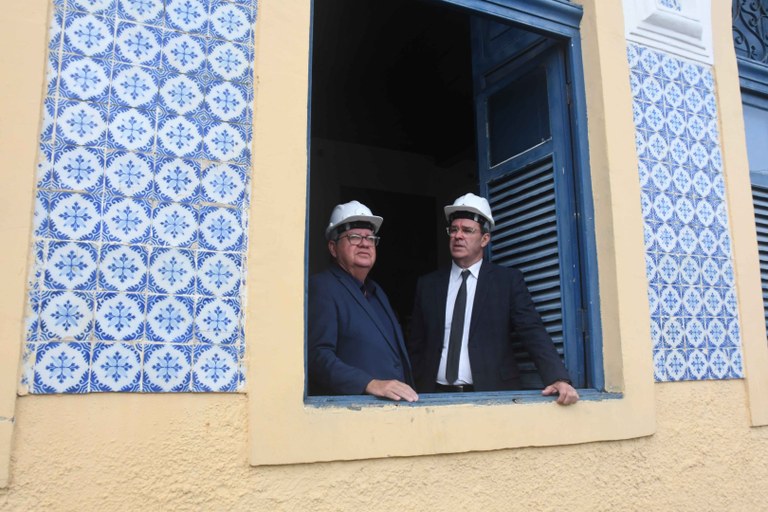 2026.01.20_governador visita casa do azulejo © Roberto Guedes (163).JPG