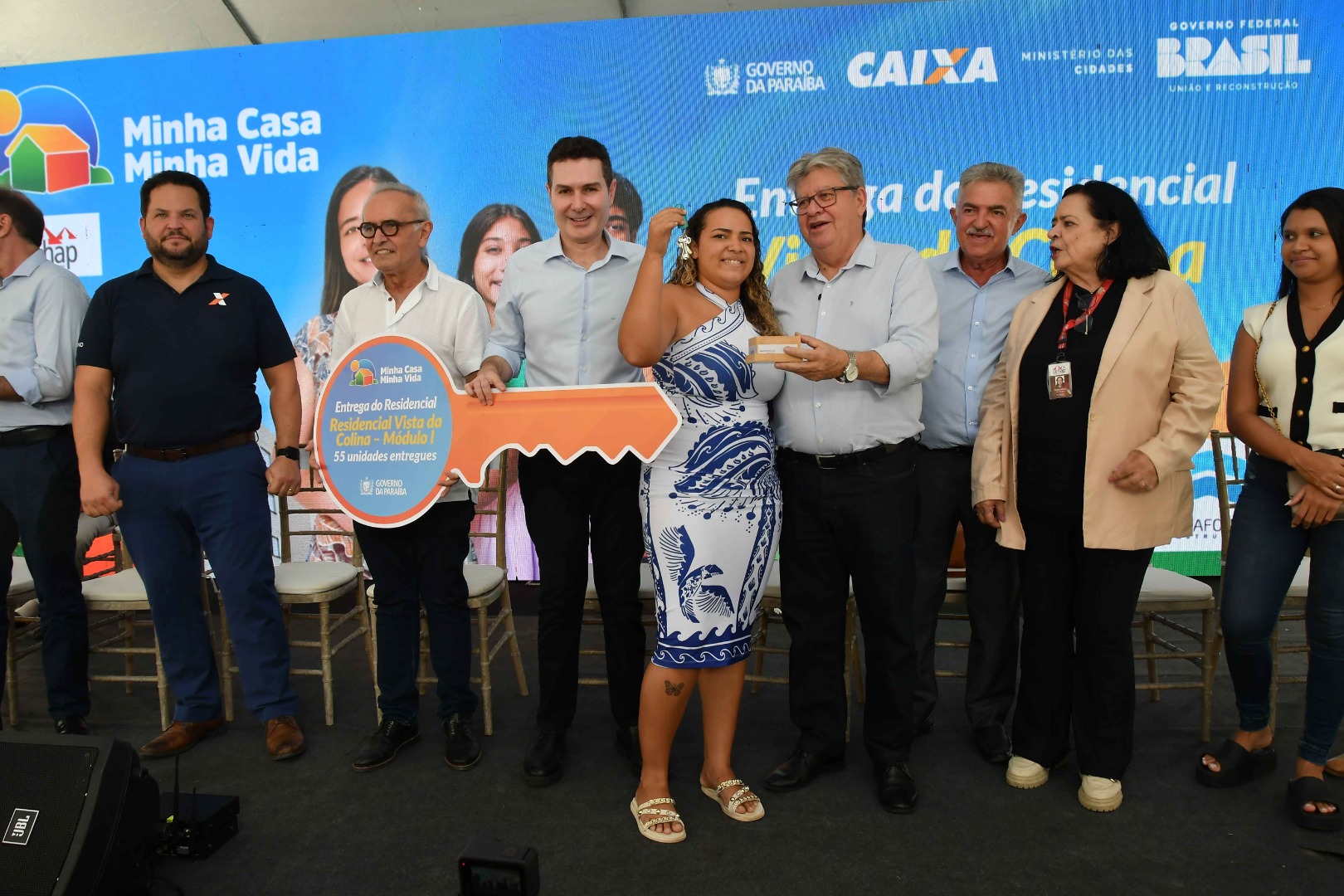 2025.04.01 Ministro e Gov Entrega de moradia Vista da Colina © Leonardo Ariel (28).jpg