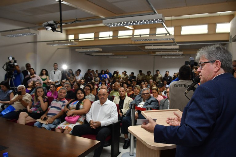 2024.12.17 Polícia Civil Recupera Celulares © Leonardo Ariel (18).JPG