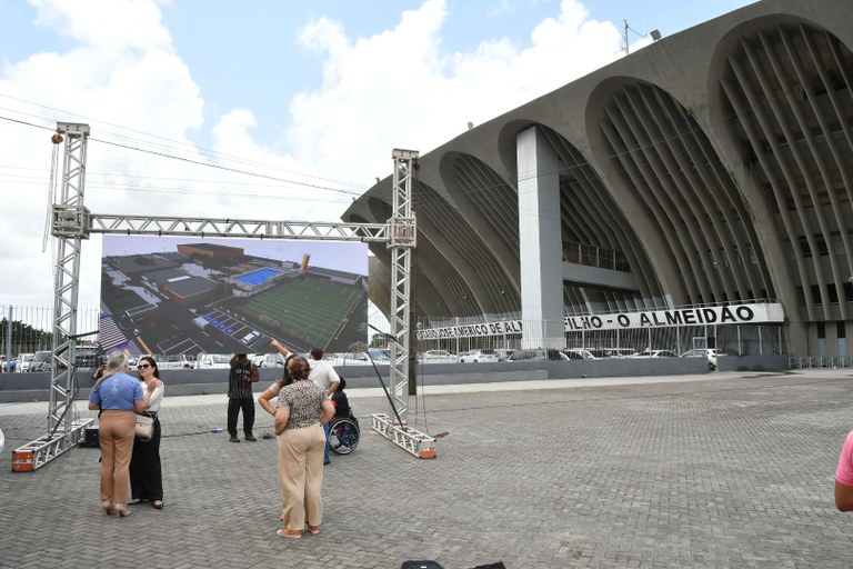 2025.08.22 Governador assina ordens de licitação © Leonardo Ariel  (17).JPG