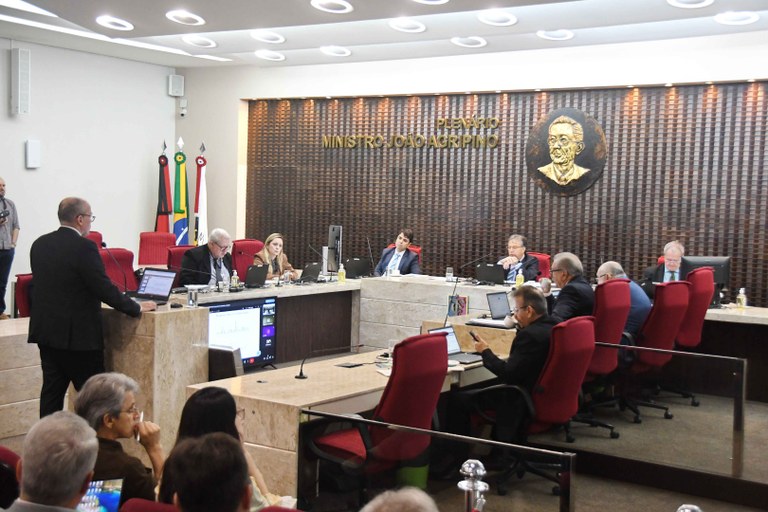 2025.06.18_sessão TCE © Roberto Guedes (15).JPG