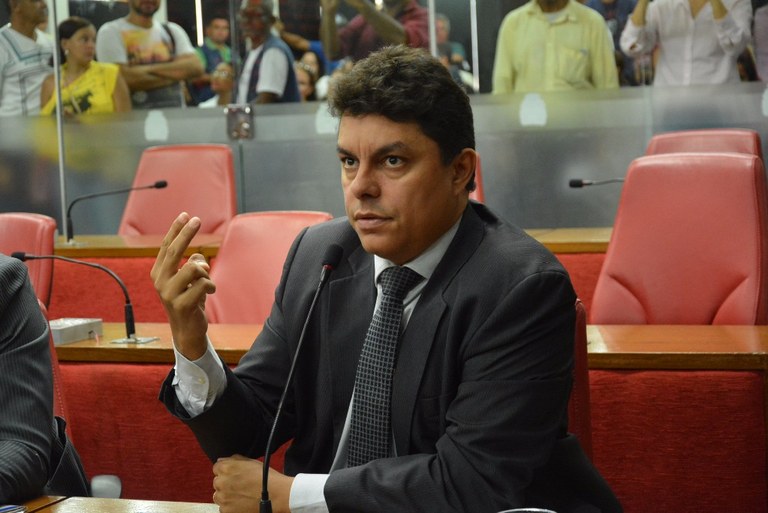 Sessão-Ordinária-05-05-2016-Olenildo-035-1.jpg