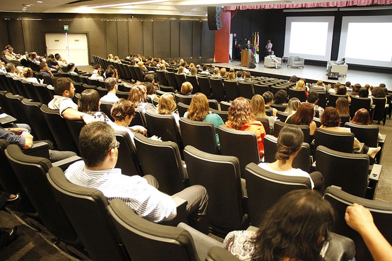 2 SEMINÁRIO SOBRE GASTO TÚBLICO-(OA) (3).jpg