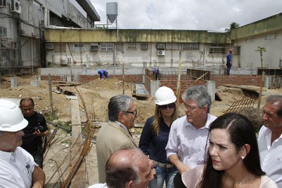 Governador aproveitou para visitar as obras custeadas pelo Tesouro Estadual